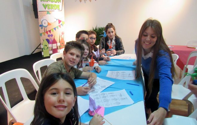 Taller-de-reciclaje-con-origami