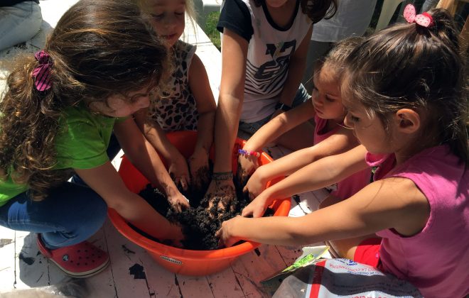 bombas-de-semillas-niños